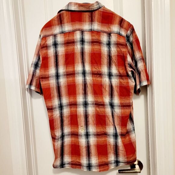 2/$20 Wrangler red plaid button down shirt top short sleeve - Picture 5 of 5